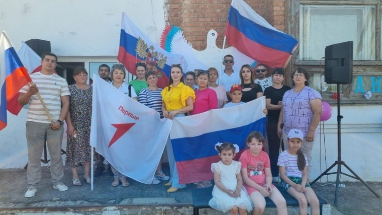 Состоялся автопробег, приуроченный ко Дню России.